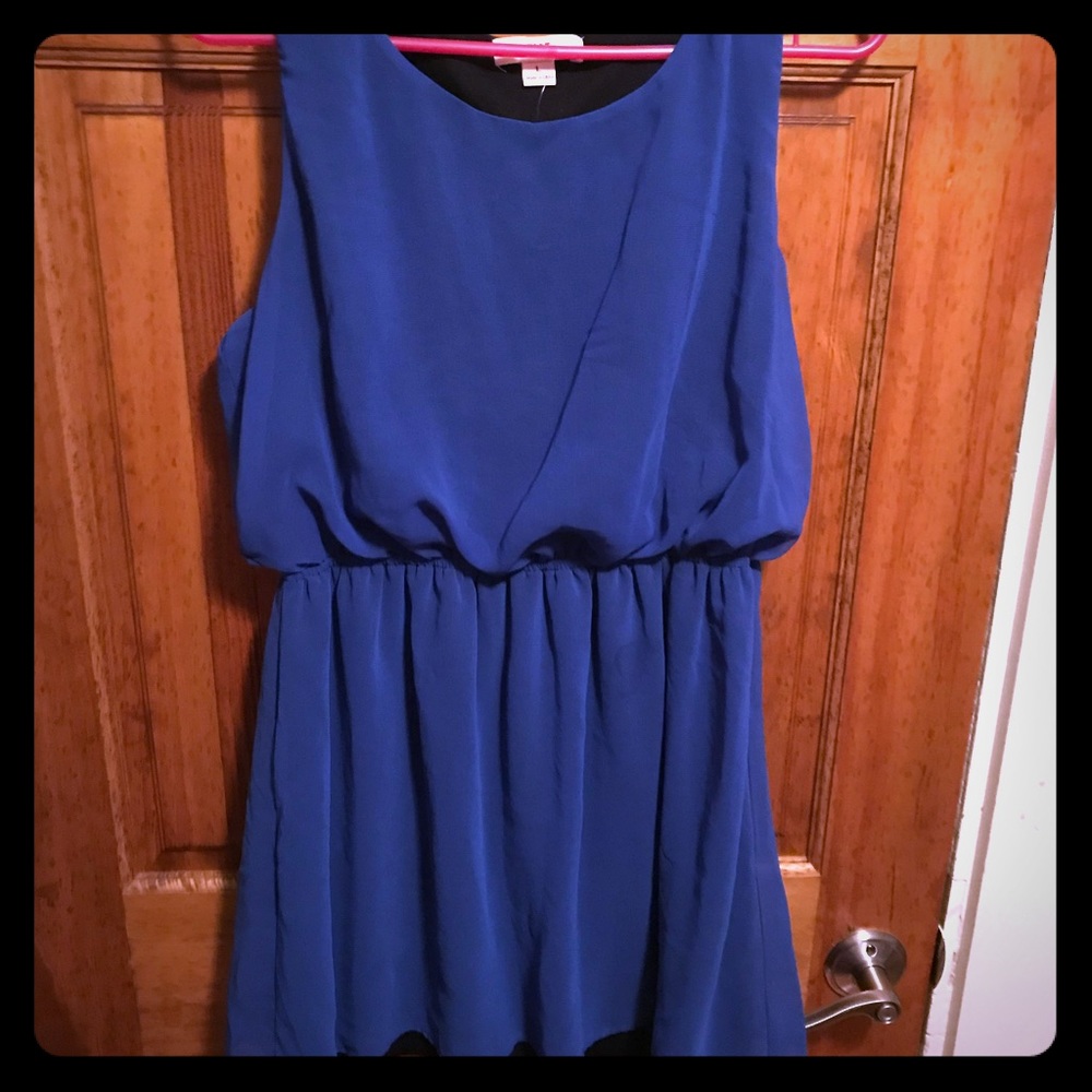 Sleeveless dress